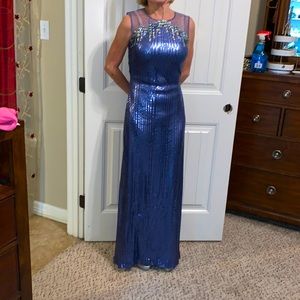 Tadashi Shoji Formal All Sequin Ice Blue Dress. Size 4. $175.